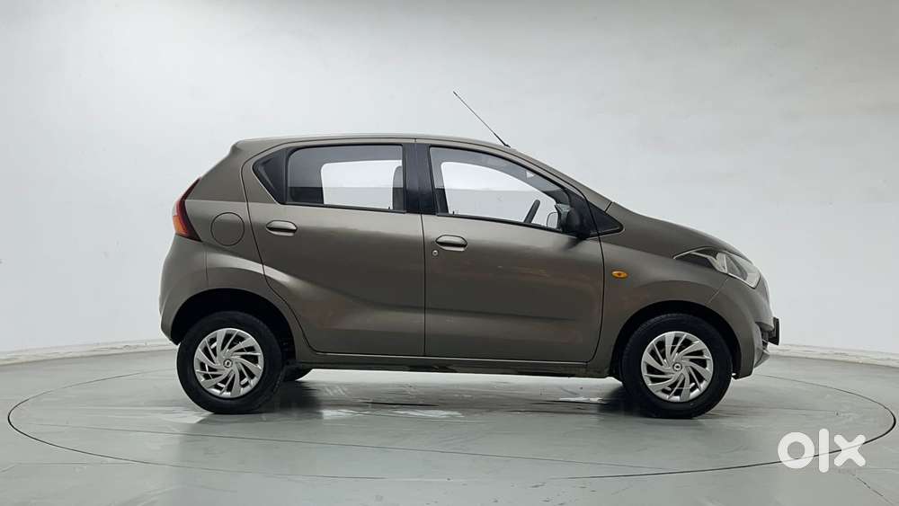 Datsun Redigo T Option, 2017, Petrol