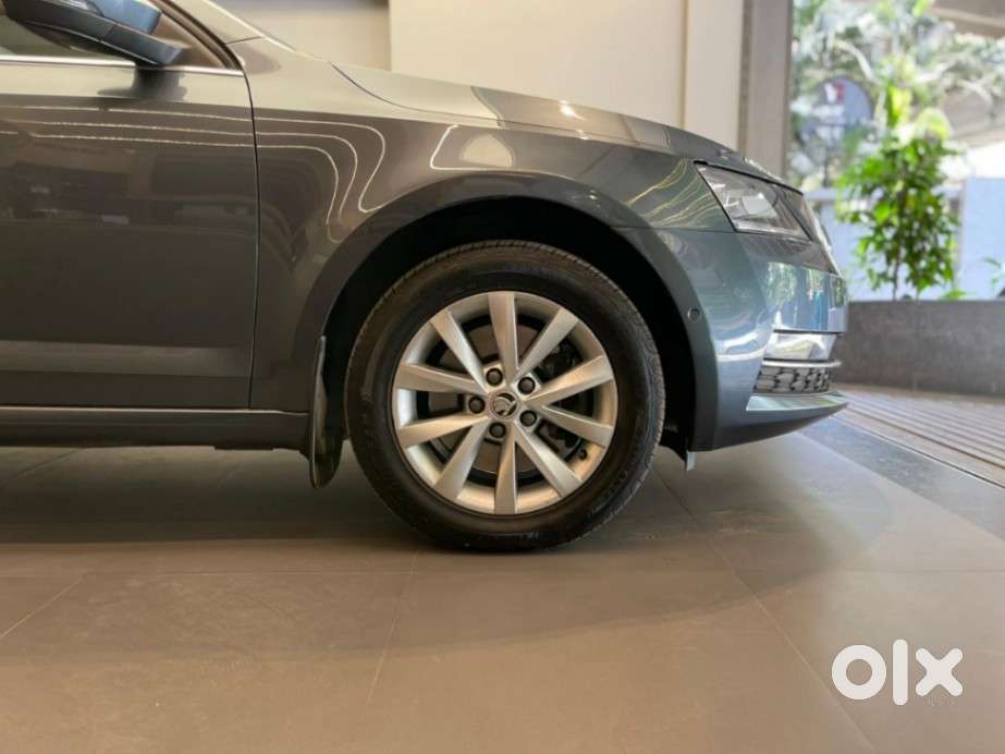 Skoda Octavia 2.0 L K Tsi At, 2018, Petrol
