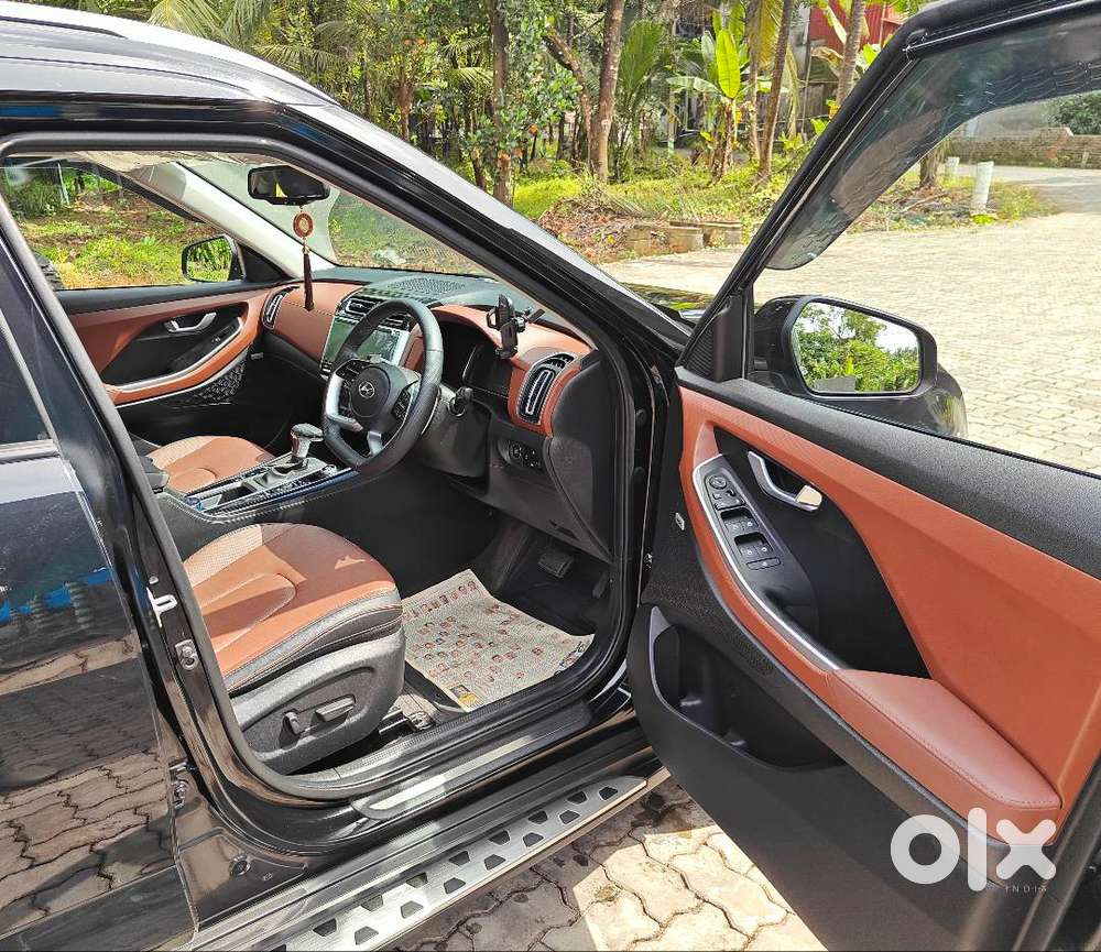 Hyundai Alcazar 2023 Petrol Well Maintained