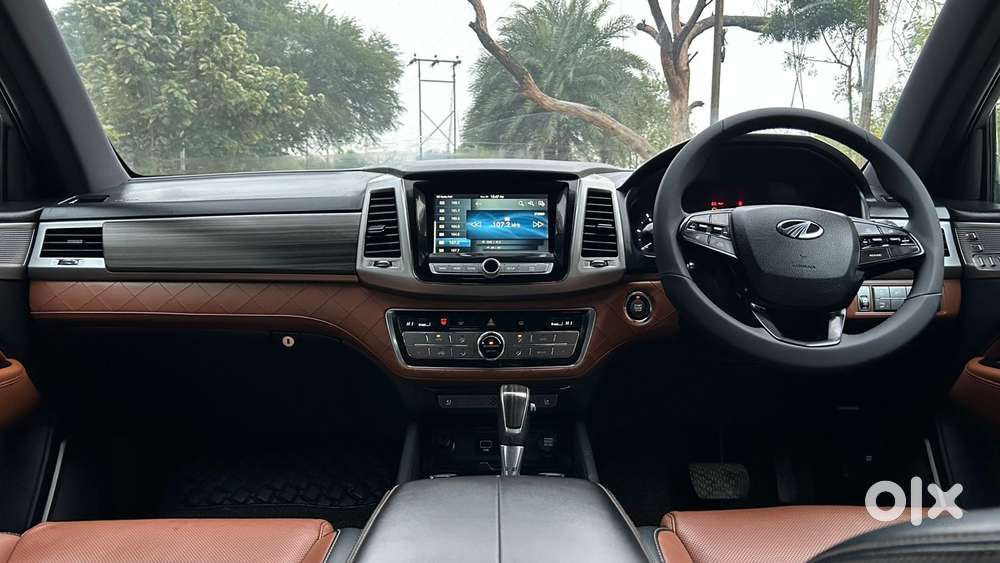 Mahindra Alturas G4 4wd At, 2019, Diesel