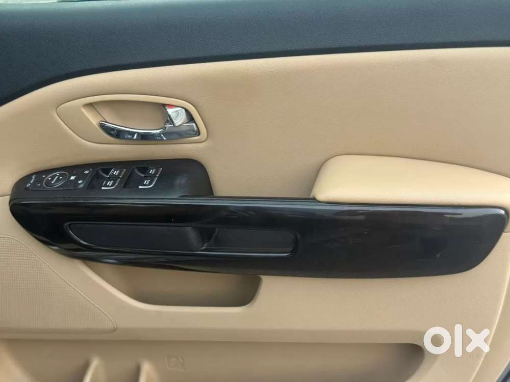 Kia Carnival Limousine, 2020, Diesel