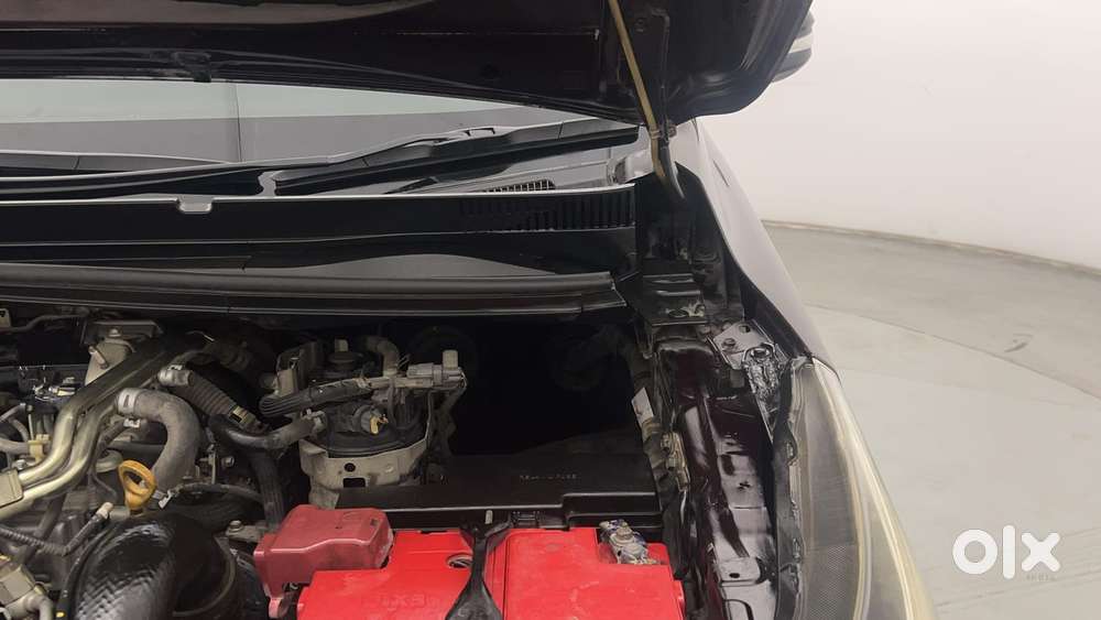 Toyota Innova Crysta 2.8 Gx At 8s, 2016, Diesel