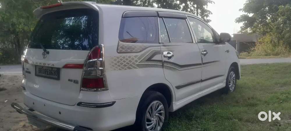 Toyota Innova Diesel 2014