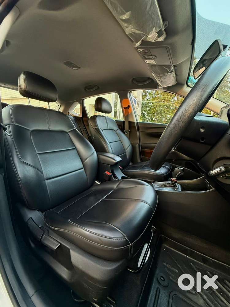 Hyundai I20 Sportz 1.2 Ivt, 2023, Petrol