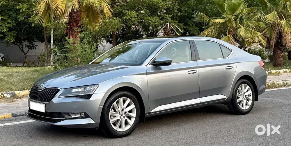 Skoda Superb L&k 1.8 Tsi At, 2019, Petrol