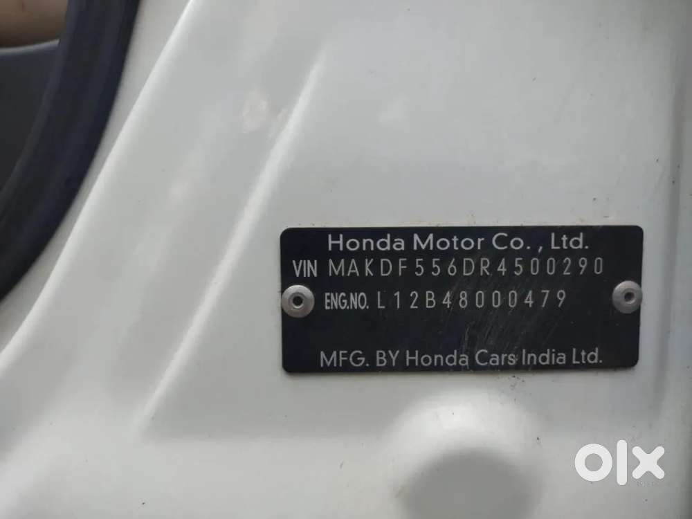 Honda Amaze 2024 Petrol 30000 Km Driven