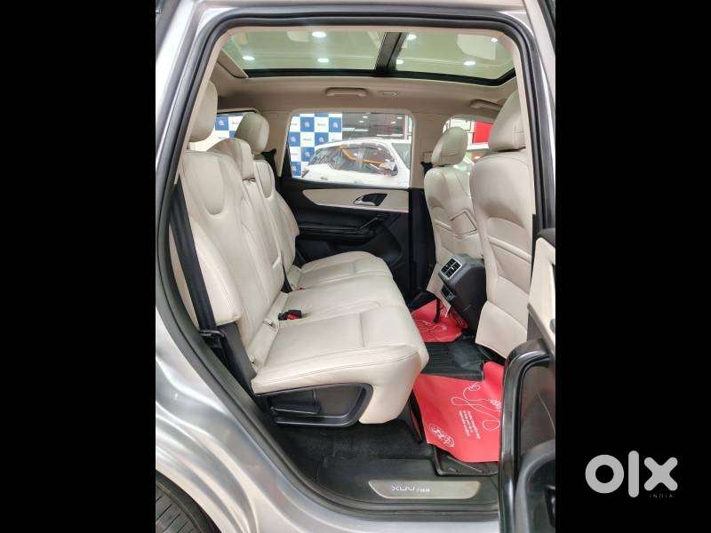 Mahindra Xuv700 2.2 Ax 7 Diesel At Str Awd, 2022, Diesel