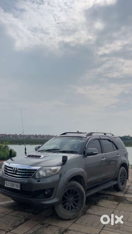 Toyota Fortuner Diesel 2013