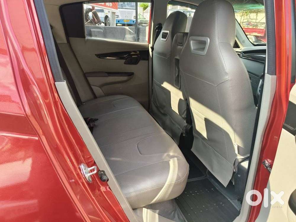 Mahindra Kuv100 Nxt 1.2 K6 Plus Petrol 6 Str, 2017, Petrol