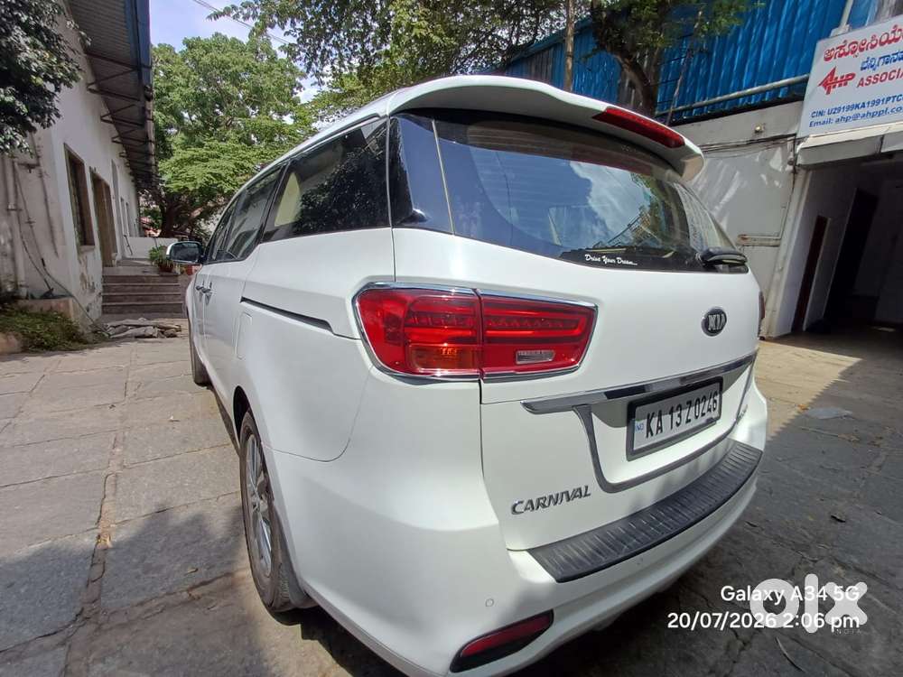 Kia Carnival Limousine, 2020