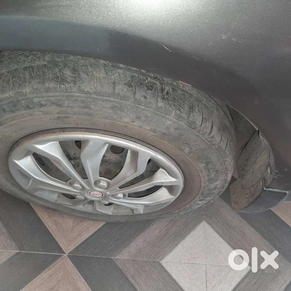 Maruti Suzuki Dzire 2015 Diesel 100000 Km Driven