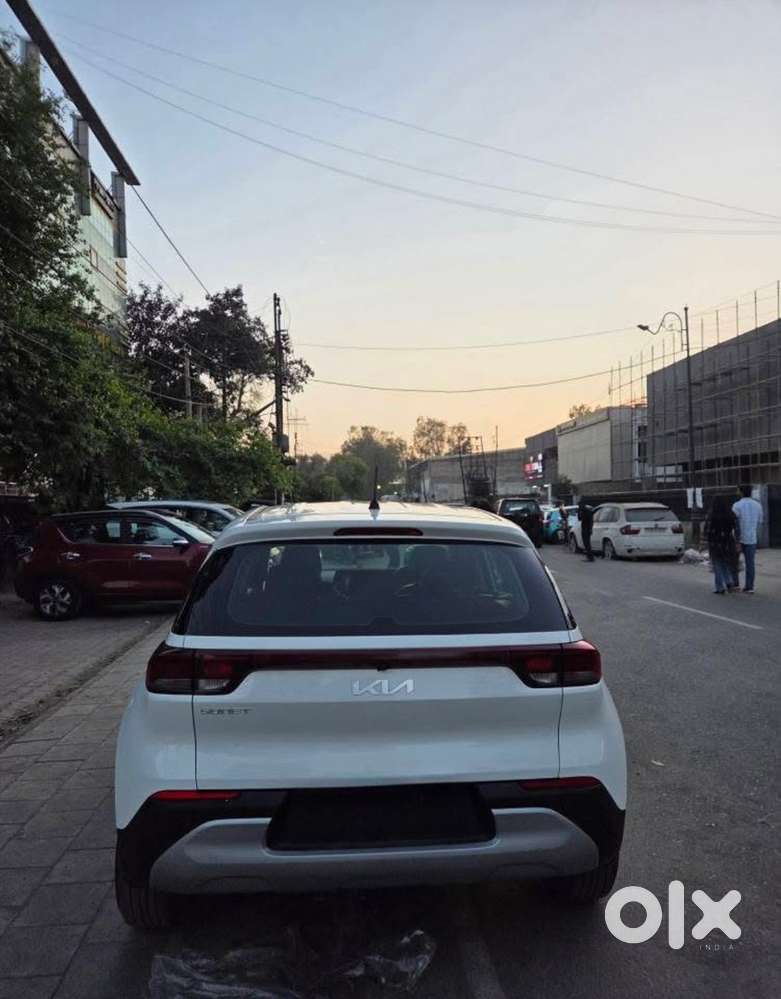 Kia Sonet Petrol 2023