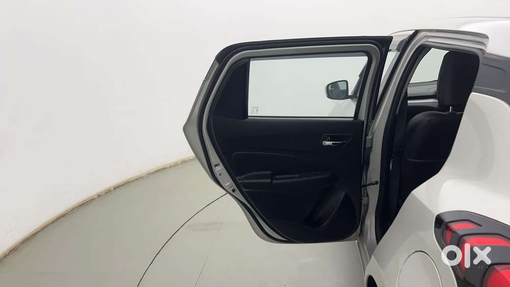 Maruti Suzuki Swift Vvt Vxi, 2023, Petrol