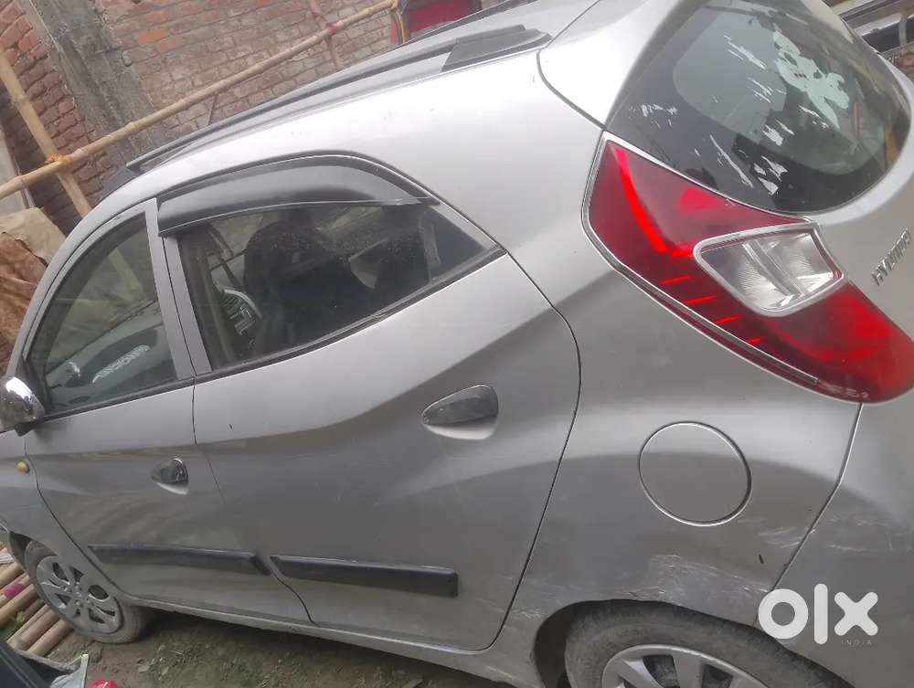 Hyundai Eon Magna+ 2012 Petrol