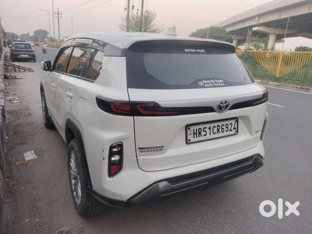 Toyota Urban Cruiser Hyryder E Neodrive Aero Edition, 2025, Petrol