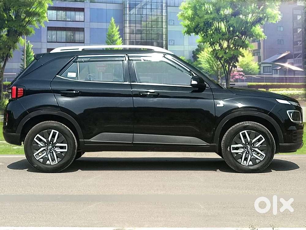 Hyundai Venue 1.0 S (o) Turbo Dct, 2025, Petrol