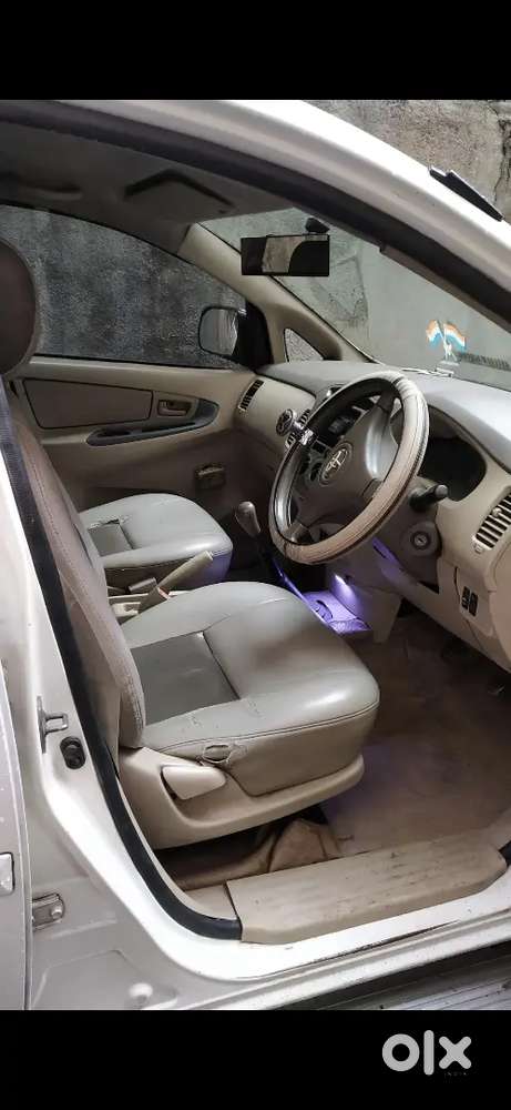 Toyota Innova 2.0 Petrol 2006