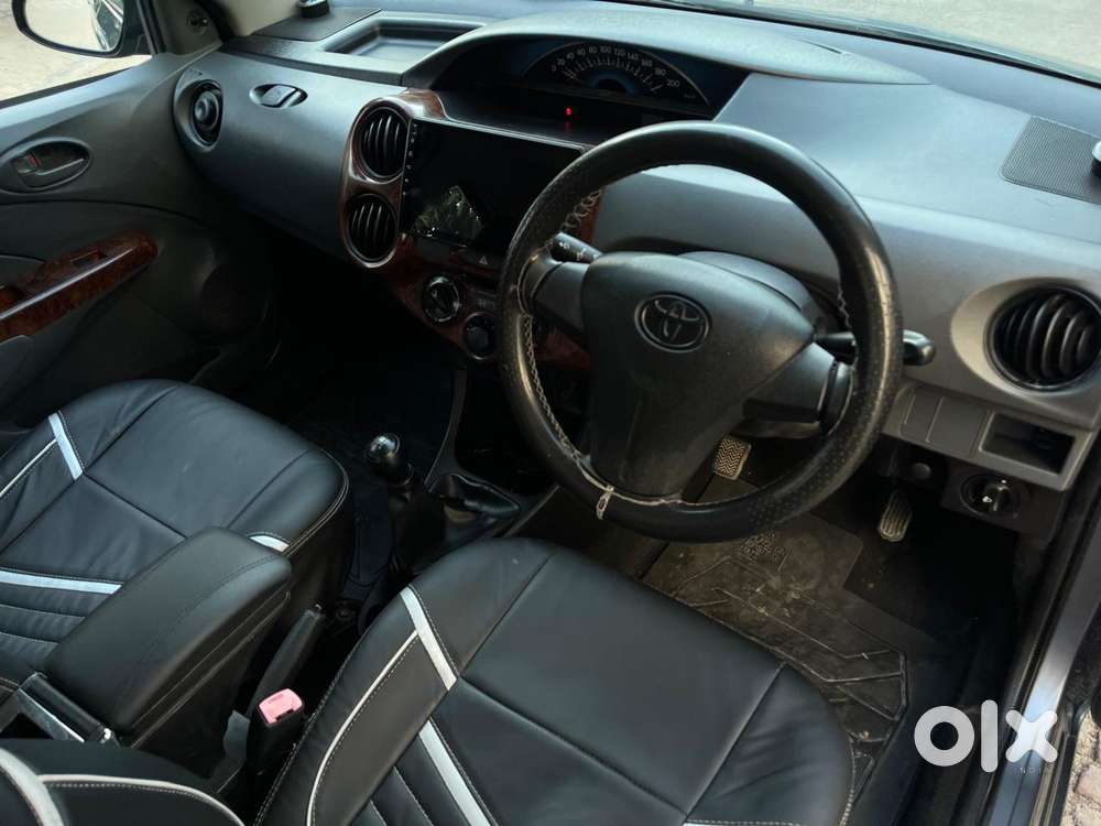 Toyota Etios G Exclusive, 2015, Cng & Hybrids