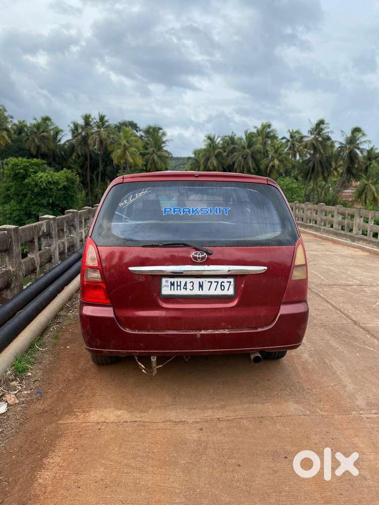 Toyota Innova 2006 Petrol Cng Good Condition All Papers Valid