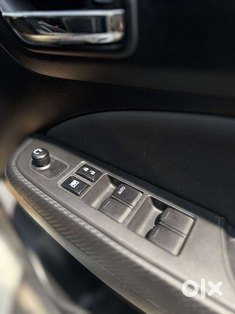 Maruti Suzuki Swift, 2024, Petrol