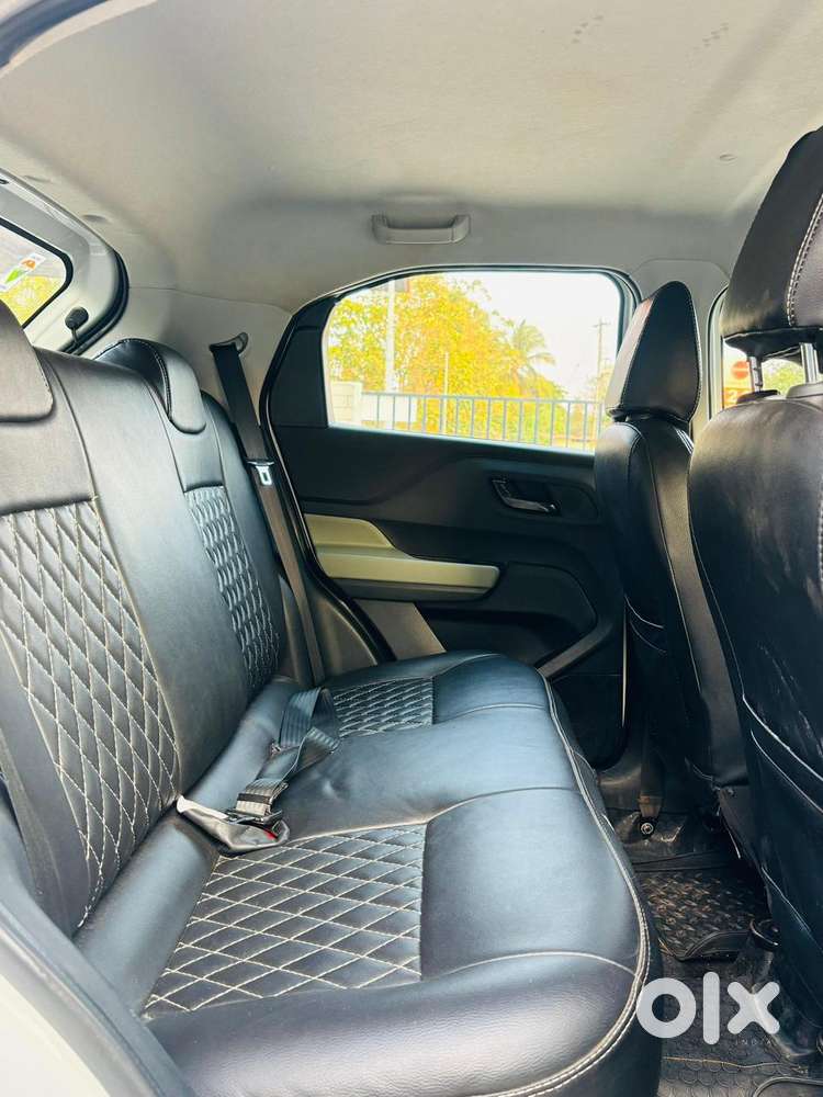 Tata Punch Adventure Amt, 2022, Petrol