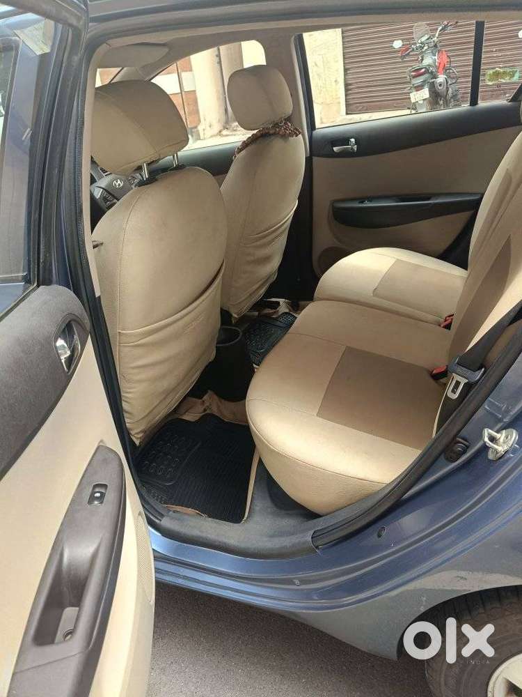 Hyundai I20 Sportz 1.2 Bs-iv, 2012, Petrol