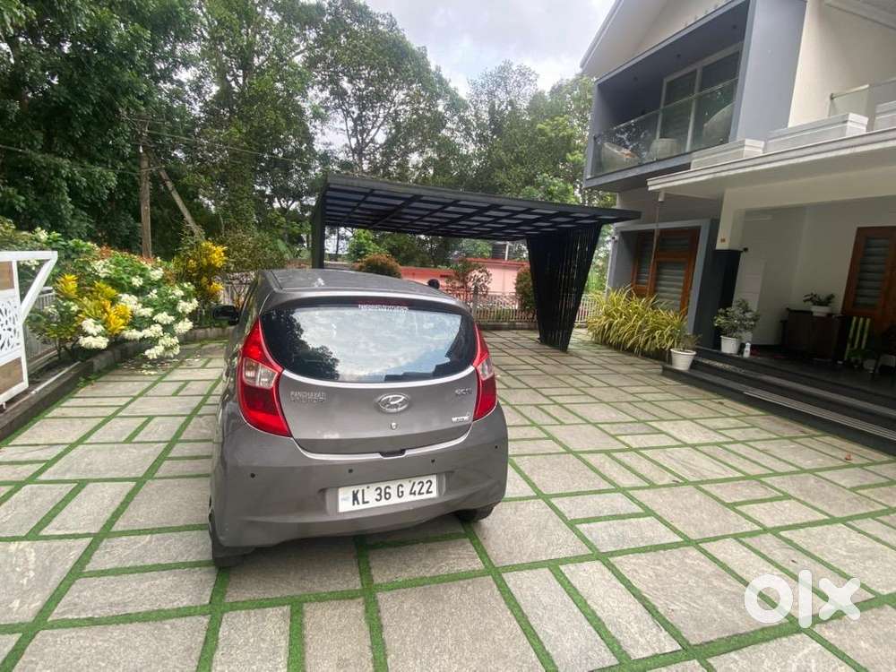 Hyundai Petrol 2013 Manual Car
