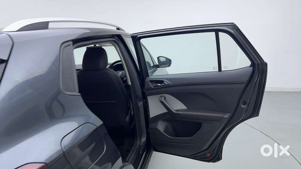 Skoda Kushaq Ambition 1.0l Tsi Mt, 2022, Petrol