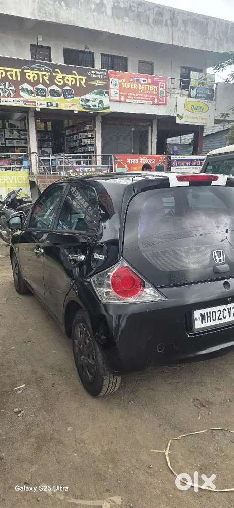 Honda Brio 2012 Manual Variant