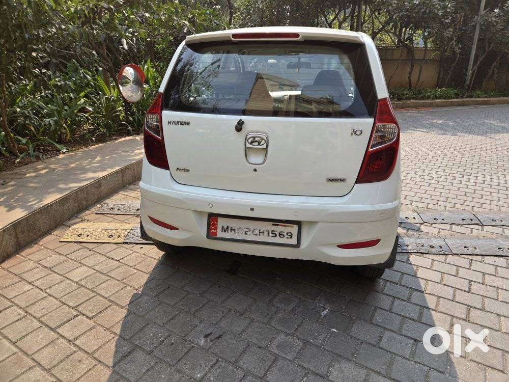 Hyundai I10 Sportz At, 2012, Petrol