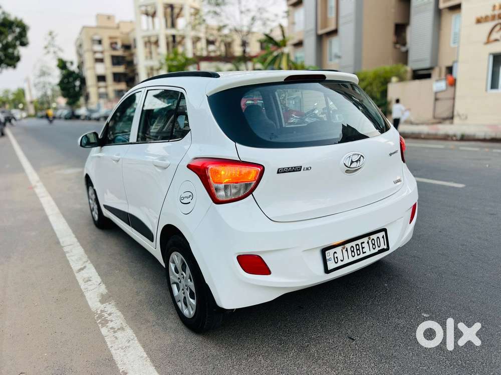Hyundai Grand I10 1.2 Crdi Sportz, 2015, Diesel