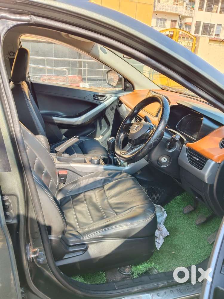 Tata Nexon 1.5 Revotorq Xz Plus Dual Tone, 2020, Petrol