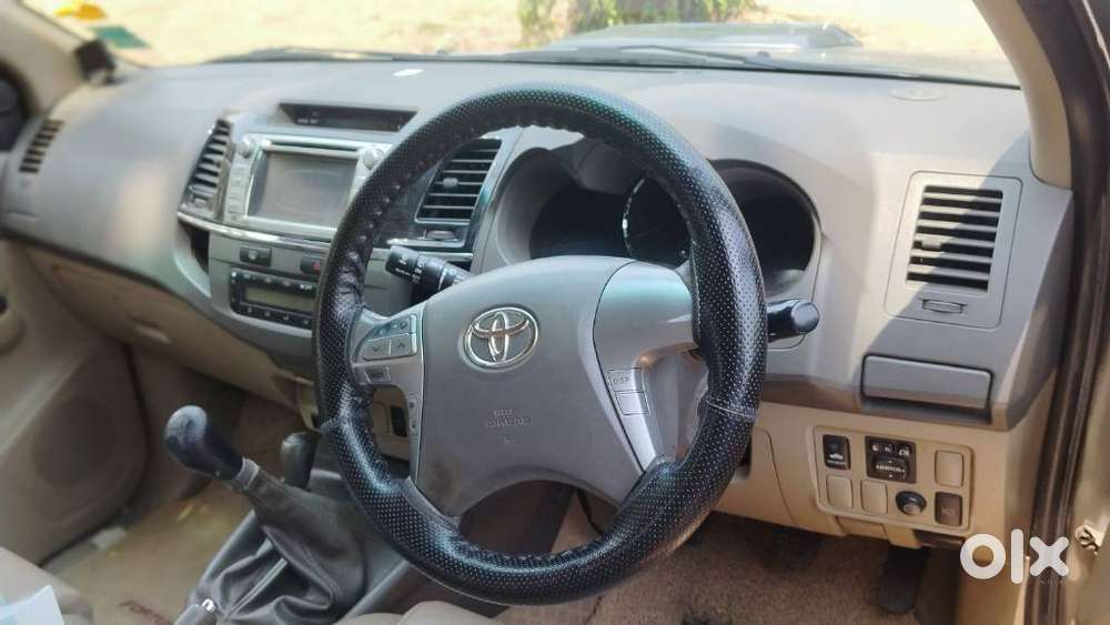 Toyota Fortuner 2011-2016 4x4 Mt, 2013, Diesel
