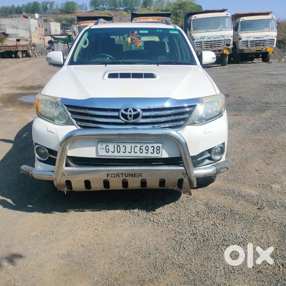 Toyota Fortuner 2016