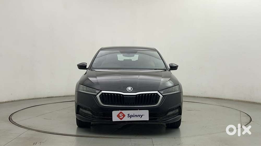 Skoda Octavia 2.0 Style Tsi At, 2023, Petrol