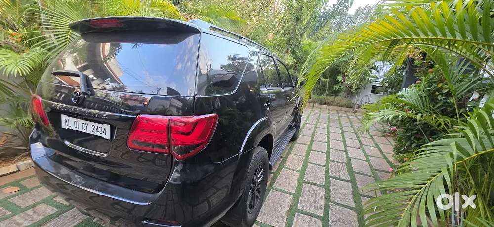 2012 Automatic Toyota Fortuner