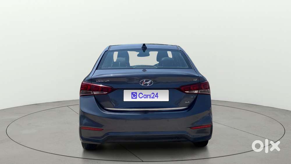Hyundai Verna 1.6 Sx (o) Vtvt At, 2017, Petrol