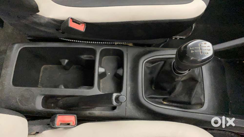 Renault Triber Rxl, 2022, Petrol