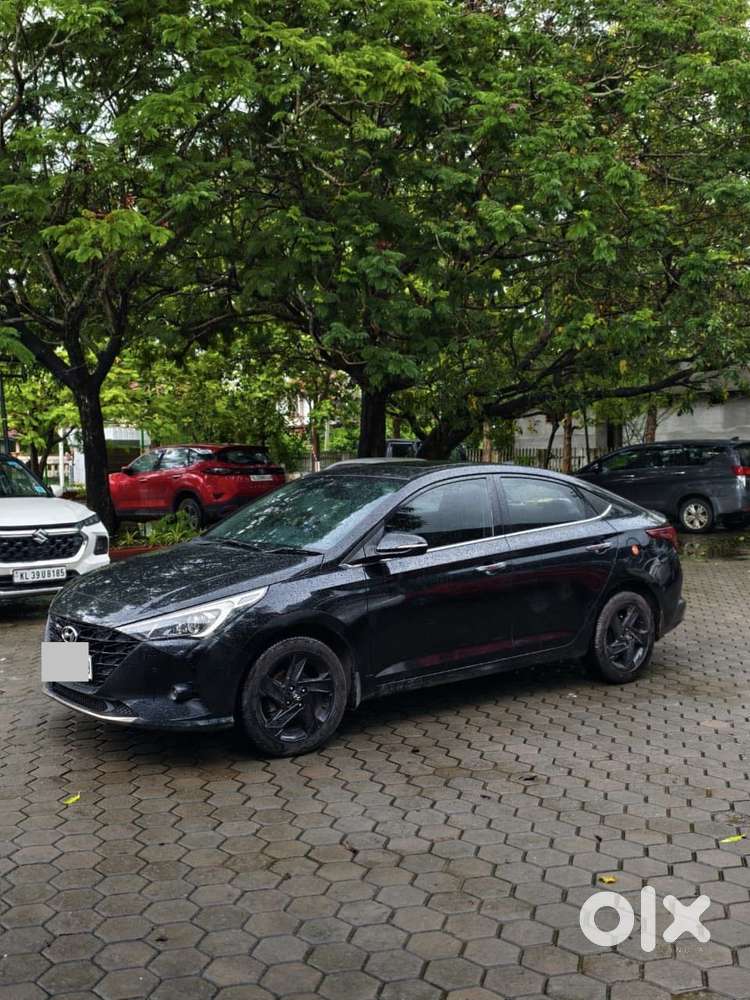 Hyundai Verna 1.5 Sx Petrol Mt, 2020, Petrol