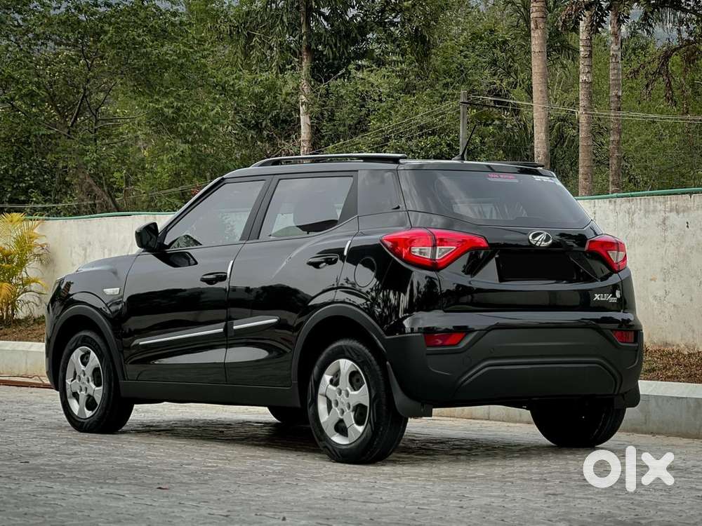Mahindra Xuv300 W6, 2023, Petrol