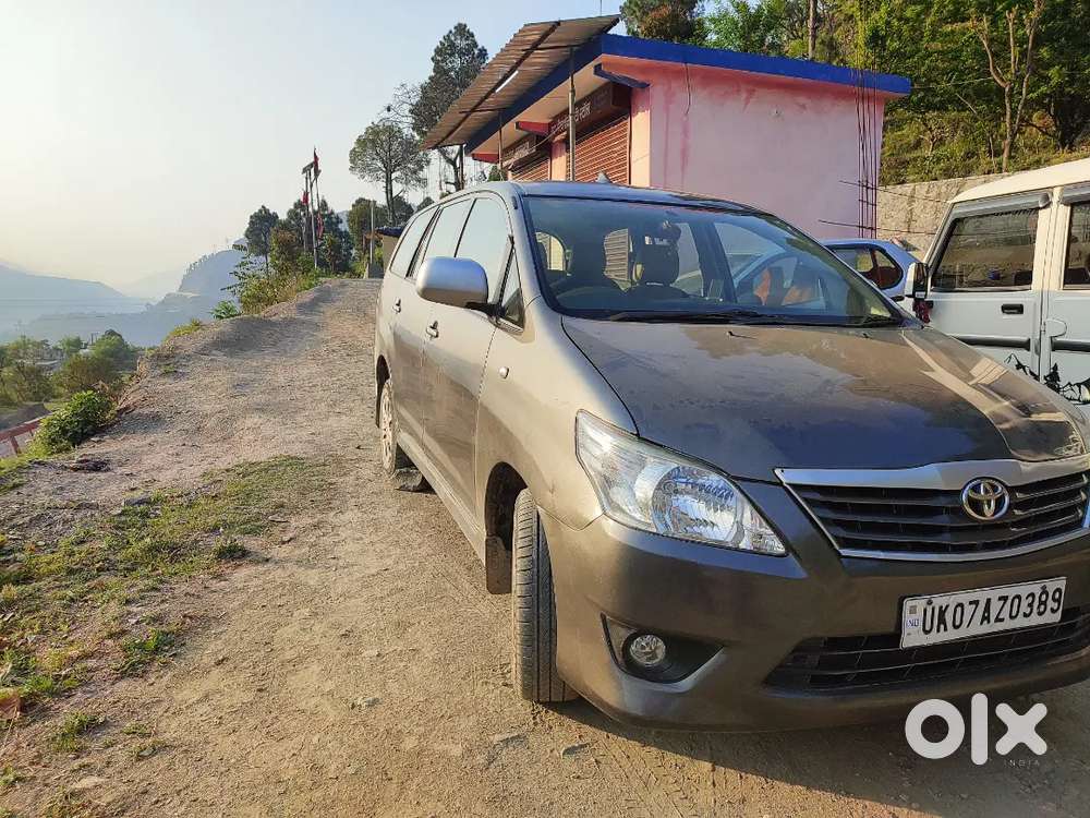 Toyota Innova 2013 Diesel Well Maintained