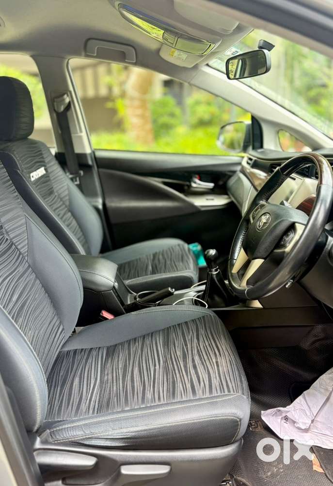 Toyota Innova Crysta 2019