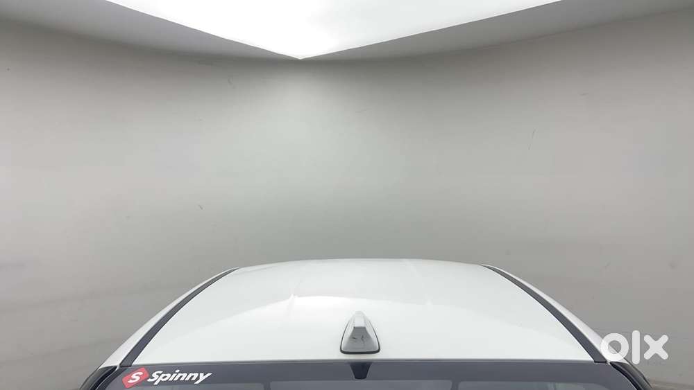 Hyundai Aura 1.2 Sx Cng, 2023, Cng & Hybrids