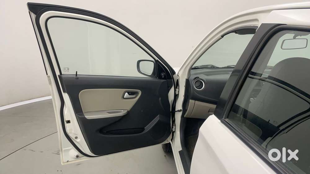 Maruti Suzuki Alto K10 1.0 Vxi Amt, 2015, Petrol