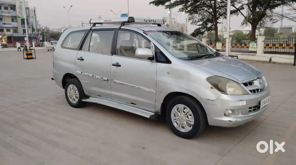 Toyota Innova 2012 Diesel 154000 Km Driven