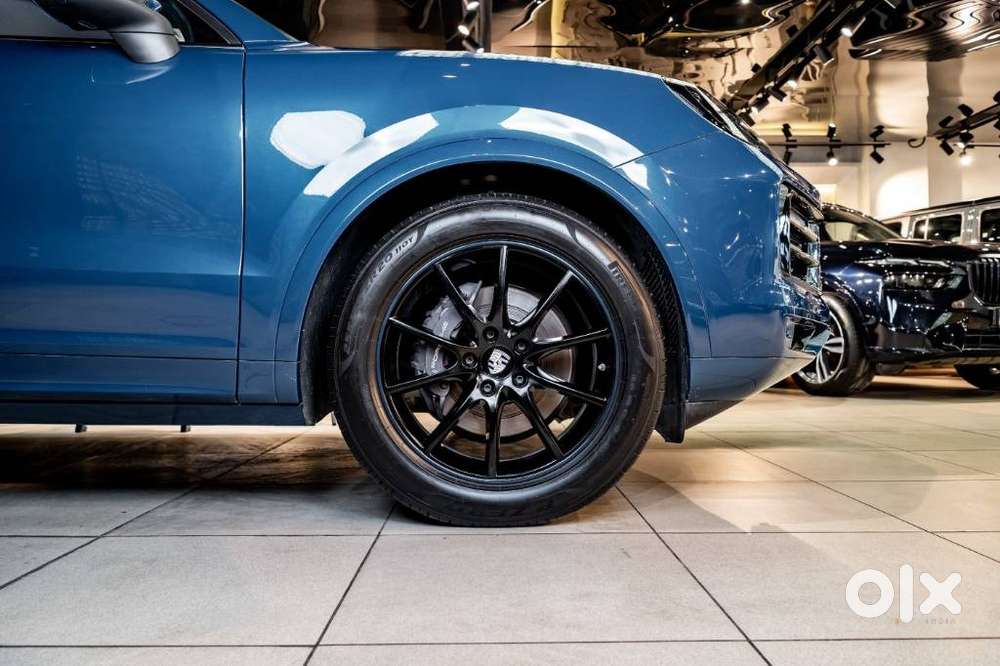 Porsche Cayenne V6 Tiptronic, 2023, Petrol