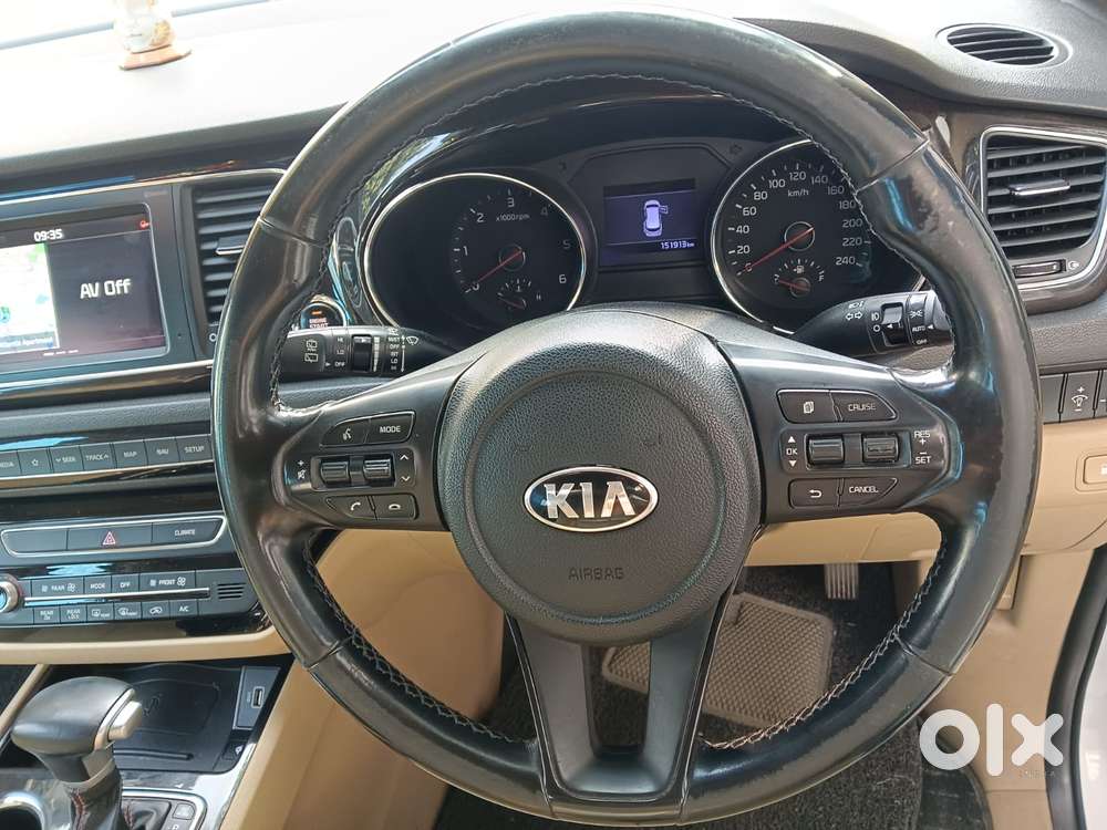 Kia Carnival Limousine Plus 7 Str, 2020, Diesel