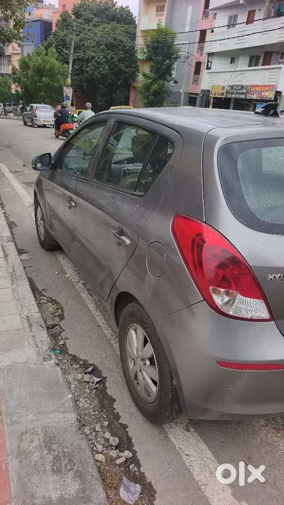 Hyundai I20 2013 Petrol 100000 Km Driven