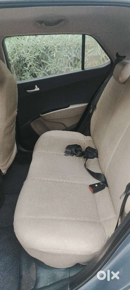 Hyundai Grand I10 Asta Automatic 1.2 Kappa Vtvt, 2016, Petrol