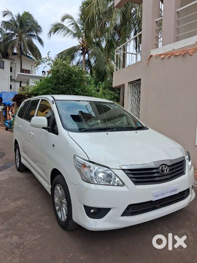 Toyota Innova 2013 Diesel 256000 Km Driven